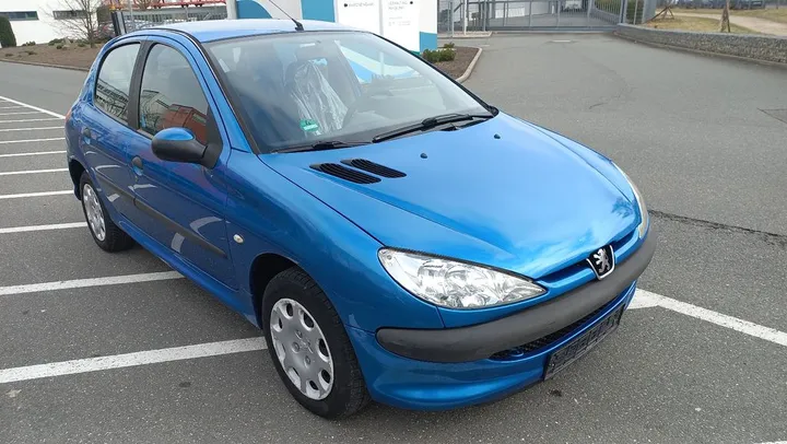 Peugeot 206