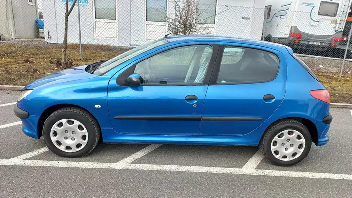 Peugeot 206