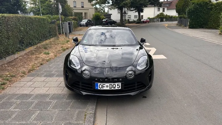 Alpine A110