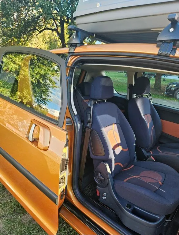 Peugeot 1007