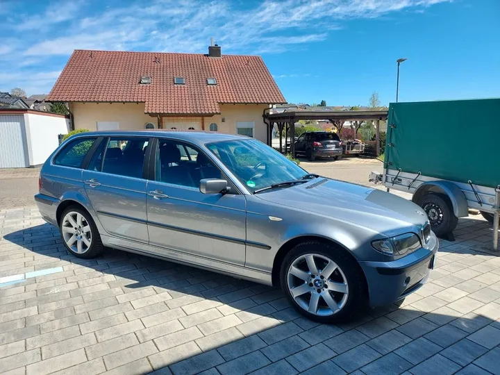 BMW 325