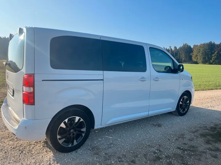 Opel Zafira Life