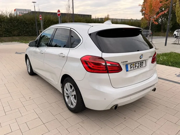 BMW 220 Active Tourer