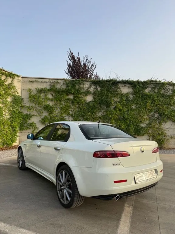 Alfa Romeo 159