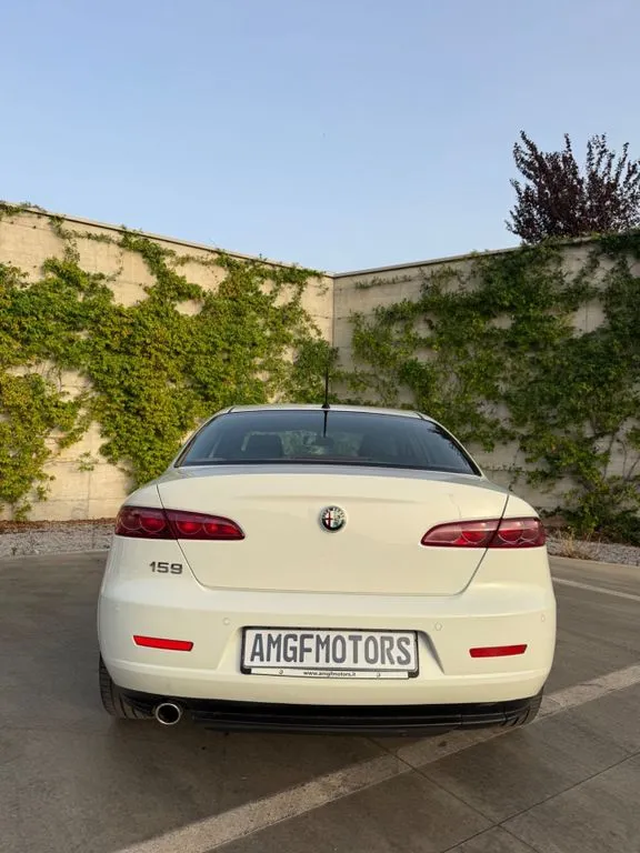 Alfa Romeo 159