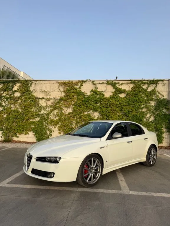 Alfa Romeo 159
