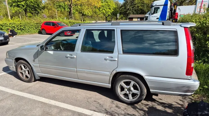 Volvo V70