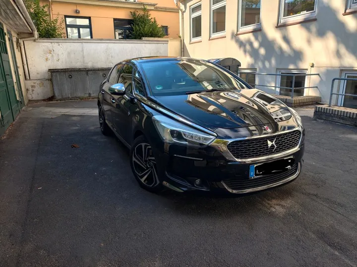 DS Automobiles DS5