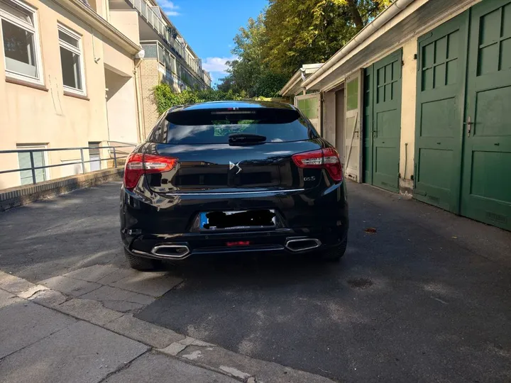 DS Automobiles DS5
