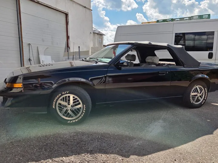 Pontiac Sunbird