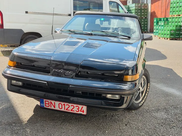Pontiac Sunbird