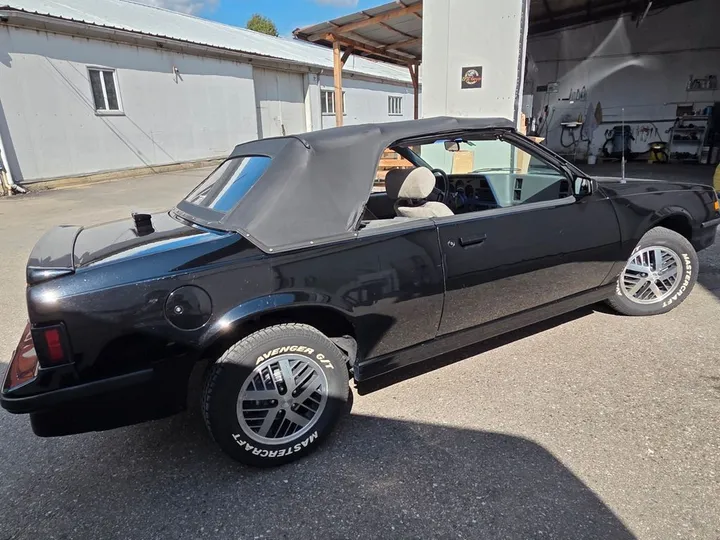Pontiac Sunbird