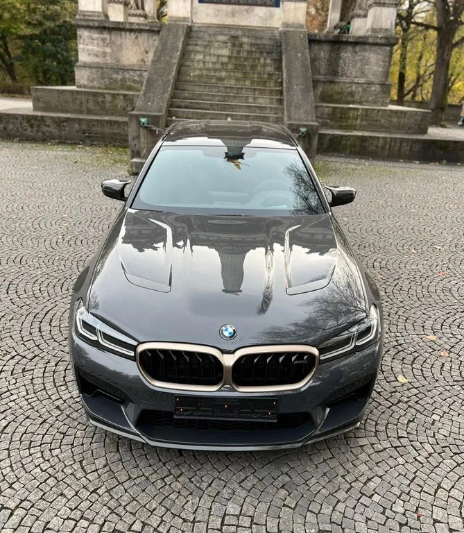 BMW M5