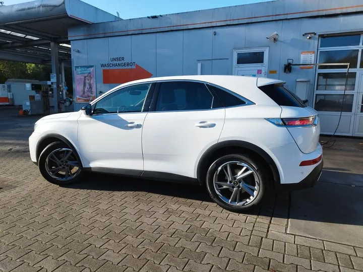 DS Automobiles DS7 (Crossback)
