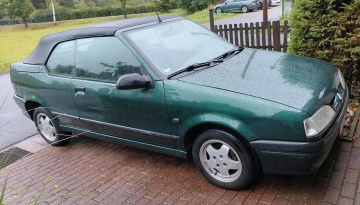 Renault R 19