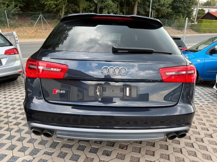 Audi S6