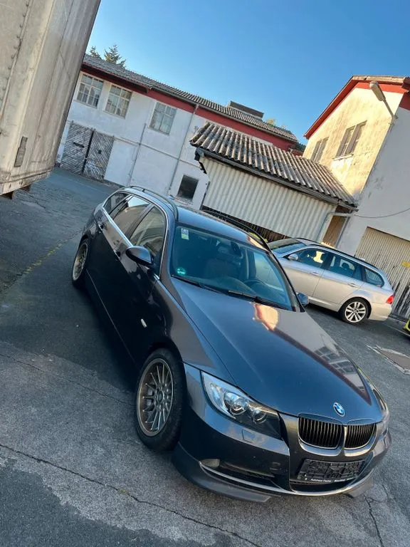BMW 325