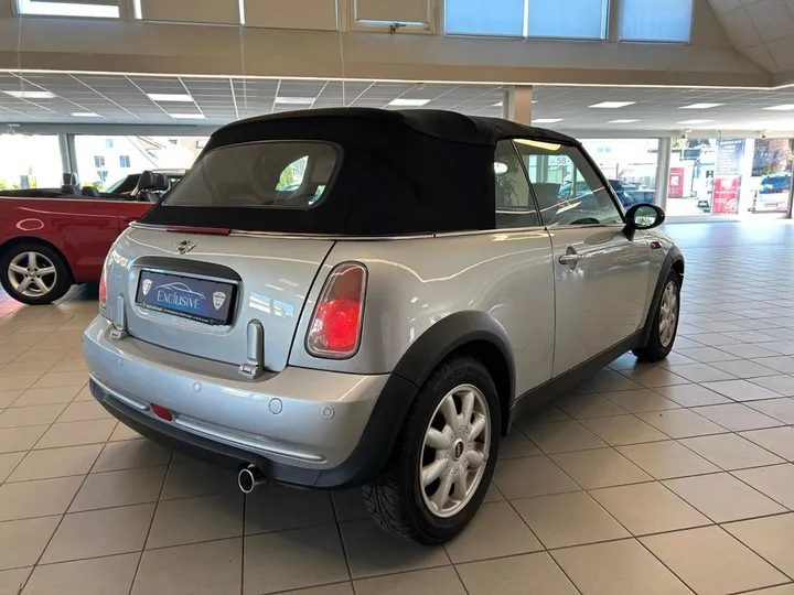 MINI One Cabrio
