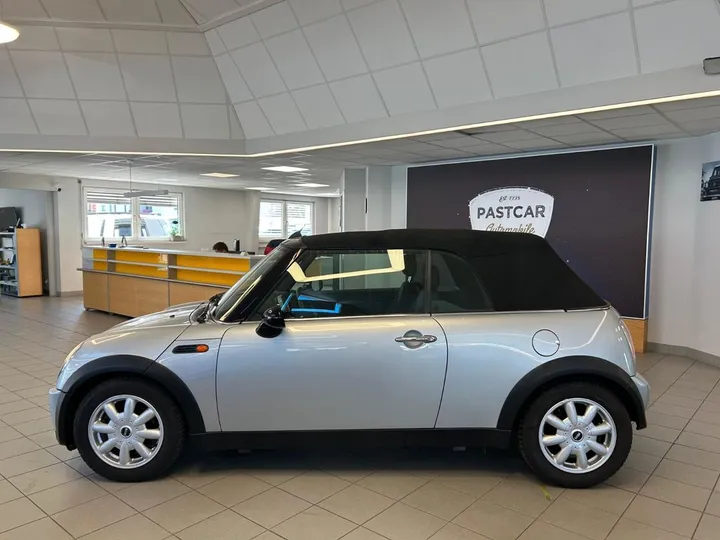 MINI One Cabrio