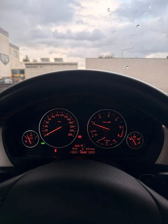 BMW 318