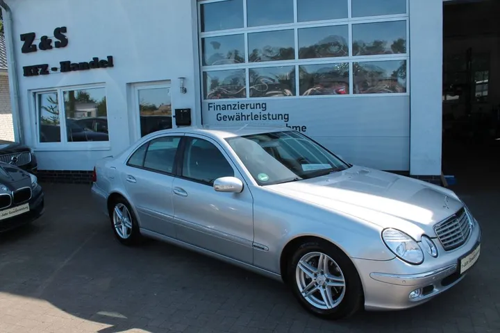 Mercedes-Benz E 280