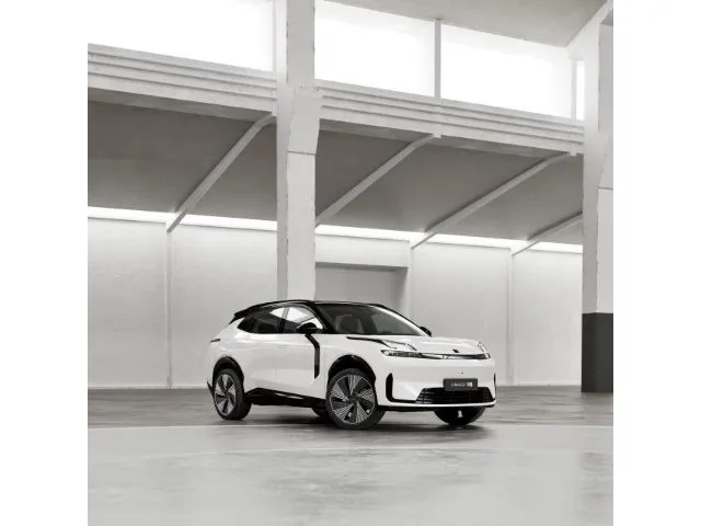 Lynk&Co 08