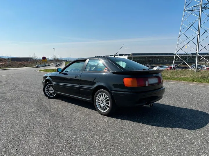 Audi 80
