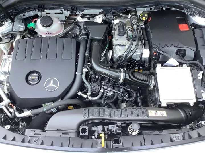 Mercedes-Benz B 250