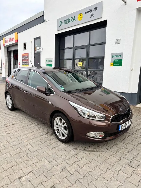 Kia cee'd / Ceed