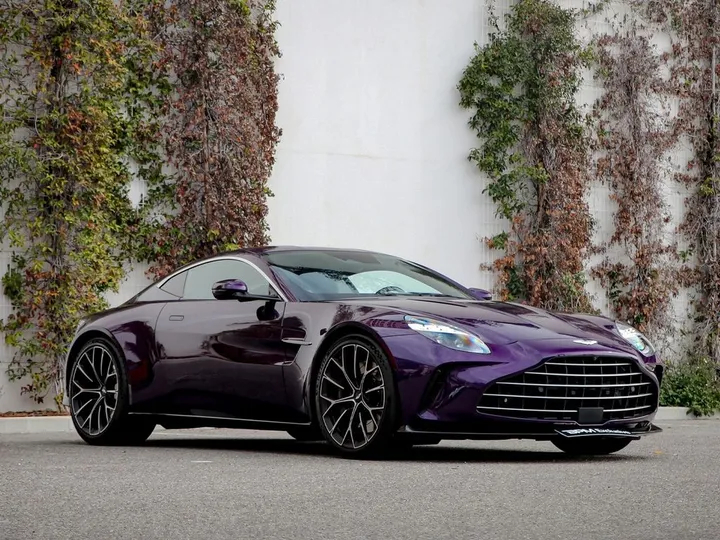 Aston Martin V8 Vantage