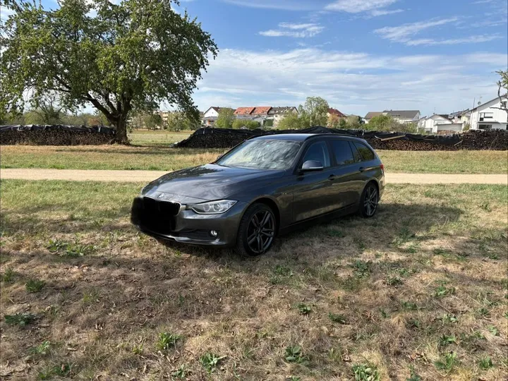 BMW 320