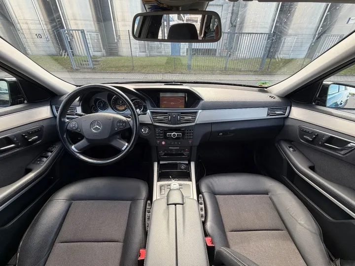 Mercedes-Benz E 350