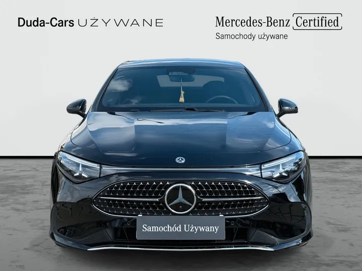 Mercedes-Benz 200