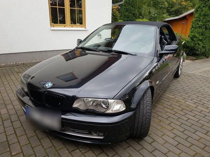 BMW 330