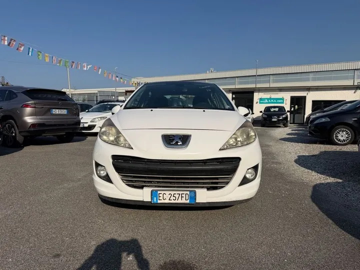 Peugeot 207