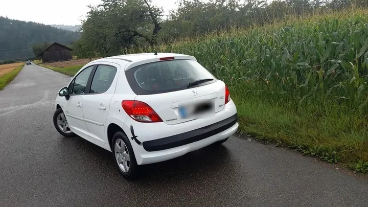 Peugeot 207
