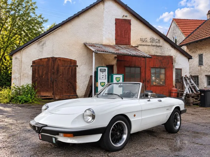 Alfa Romeo Spider