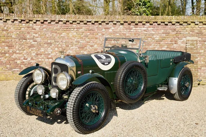 Bentley Eight