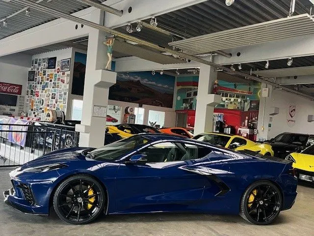Corvette C8