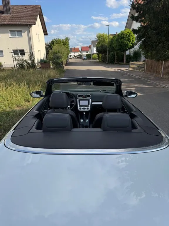 Volkswagen Eos
