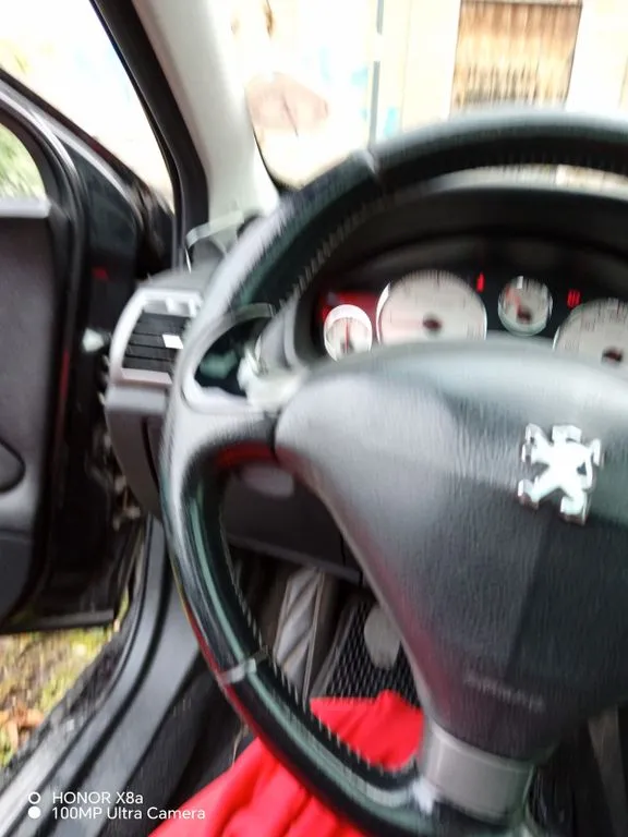 Peugeot 407