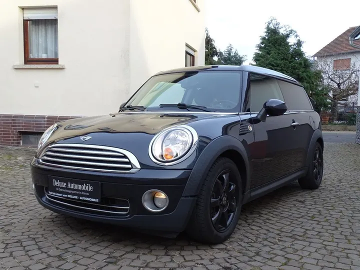 MINI Cooper Clubman