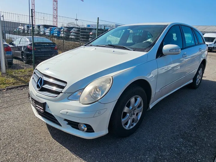 Mercedes-Benz R 280