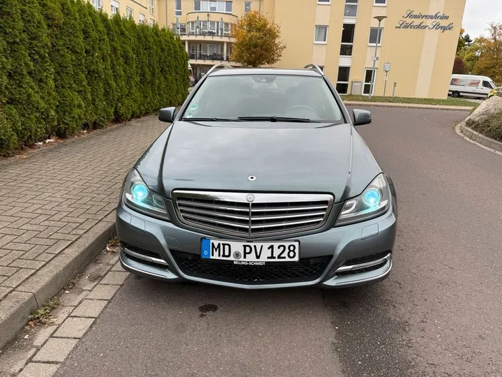 Mercedes-Benz C 200