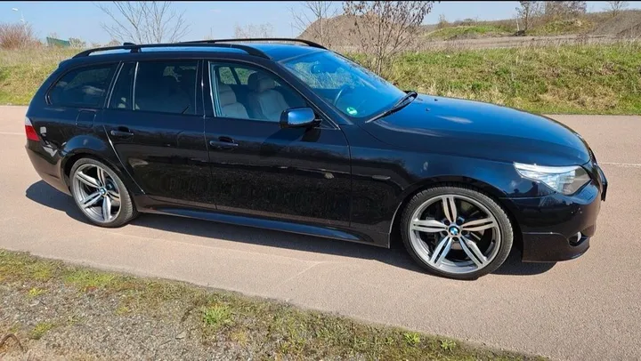 BMW 550