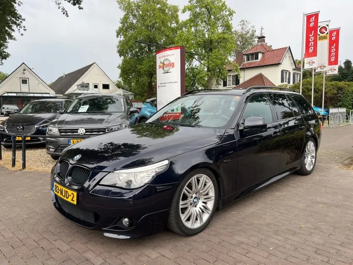 BMW 520