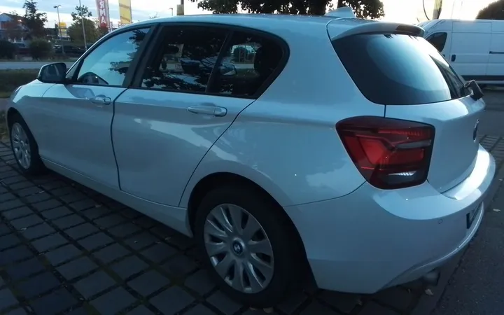BMW 120