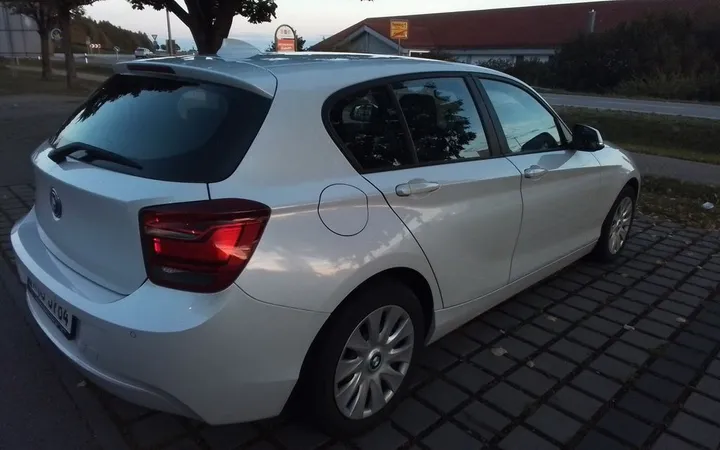 BMW 120