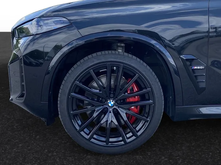 BMW X5 M60