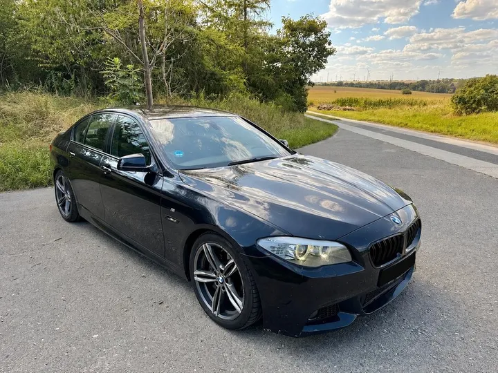 BMW 525